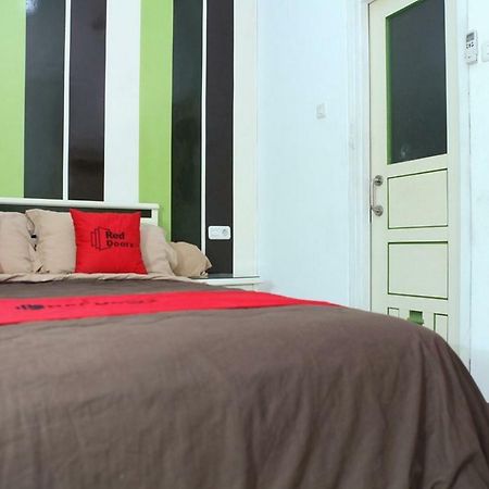 Reddoorz Plus @ Talaga Bodas Bandung Dış mekan fotoğraf