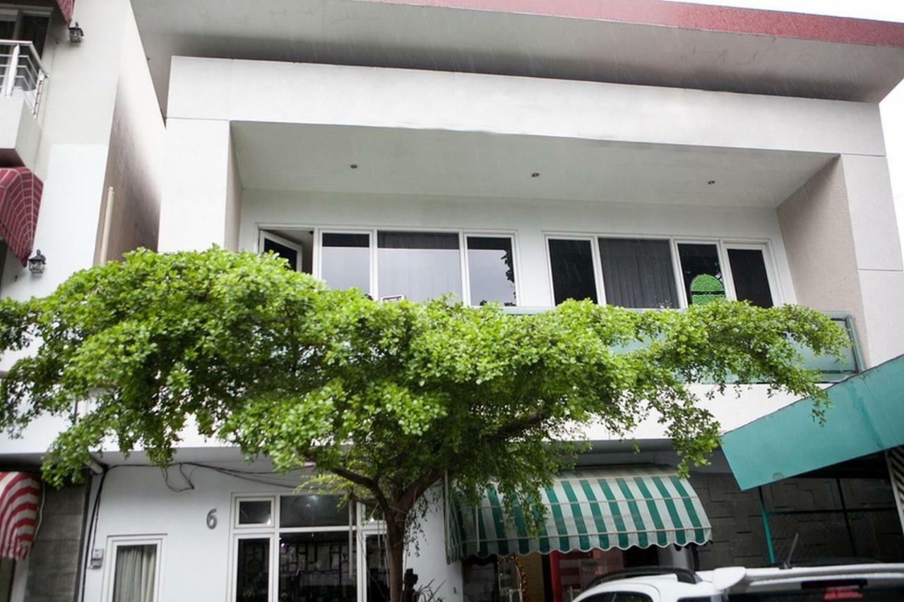 Reddoorz Plus @ Talaga Bodas Bandung Dış mekan fotoğraf